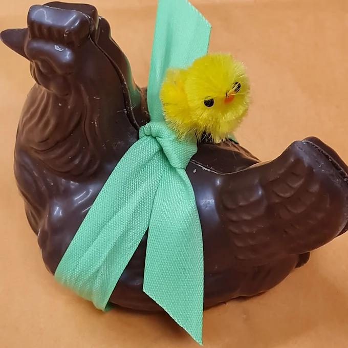 poule chocolat noir garnit pt 250g